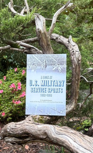 Look s military - a, at